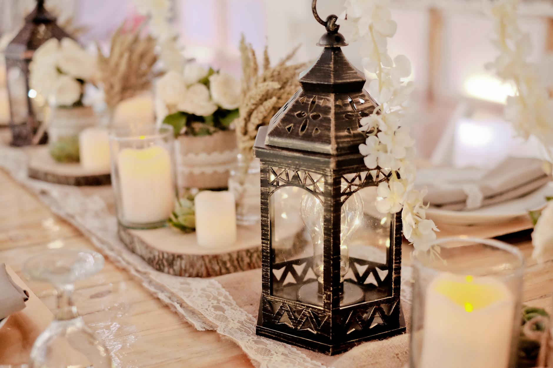 15 Meaningful Ways to Honor Loved Ones at Your Wedding